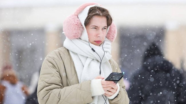 «Желтый» уровень опасности объявили в Москве из-за снегопада с вечера 23 февраля - «Новости»