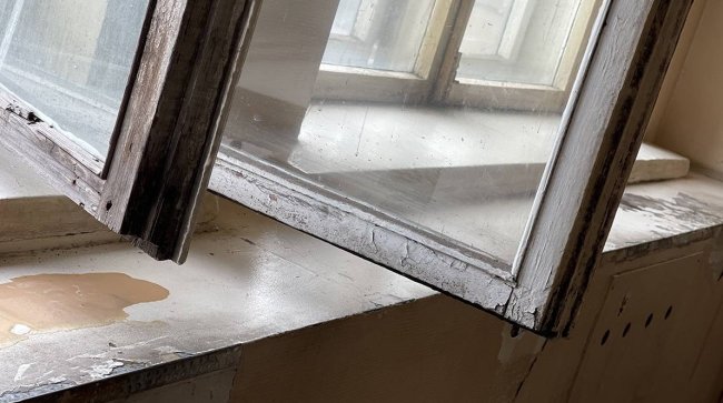 «МК»: Два индийца выпали из окна дома на Сиреневом бульваре на востоке Москвы - «Новости»