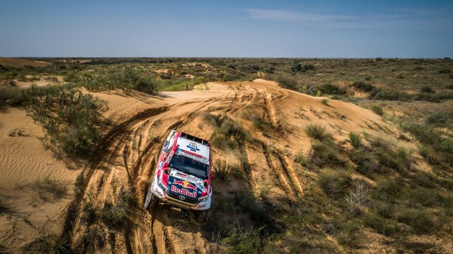 Нассер Аль-Аттия выиграл третий этап "Дакара" в зачете внедорожников - «Авто»