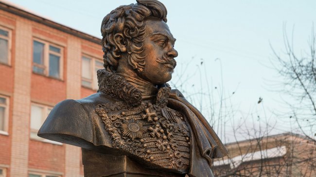 Денис Давыдов: неравный бой против мифов - «Новости России»