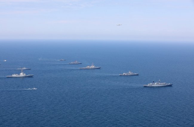 Фейк Минобороны: учения НАТО и Украины в Черном море — прикрытие для переброски американского оружия - «Антифейк»