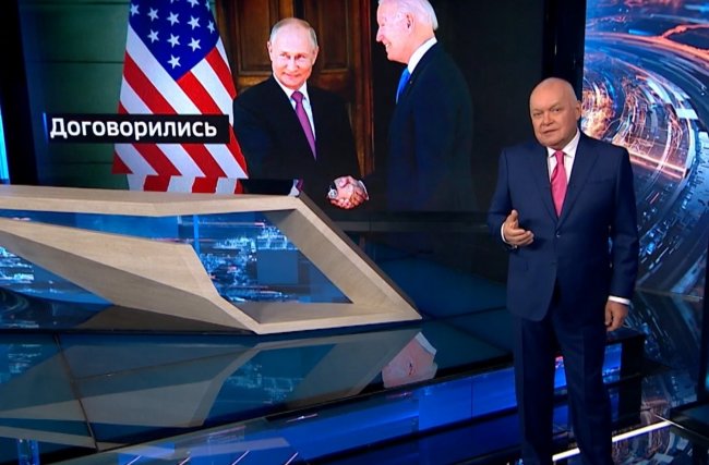 «Путин указал исход американской тоске». Фантазии Дмитрия Киселева по поводу встречи в Женеве - «Антифейк»