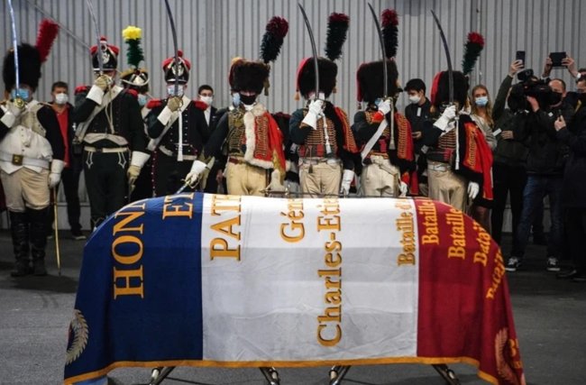 Фейк РИА «Новости»: Франция отказалась от торжественного захоронения наполеоновского генерала из-за «культуры отмены» - «Антифейк»