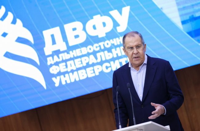 «Насильственные протесты, как Запад любит это делать». 4 фейка Сергея Лаврова из лекции студентам - «Антифейк»