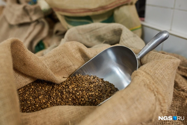 Доллар падает, а цены — нет. Почему кофе в России продолжает дорожать - «Новости бизнеса»